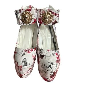 Ami Clubwear Red White and Black Floral Skull Lion Head Heels Stiletto Shoes